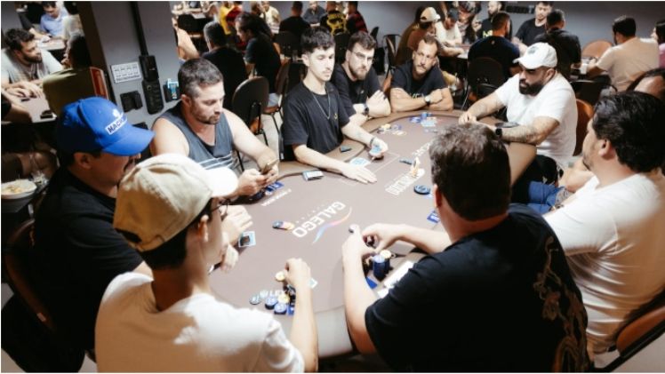 How Online Slot Gaming Uses Easy Navigation to Attract Beginners